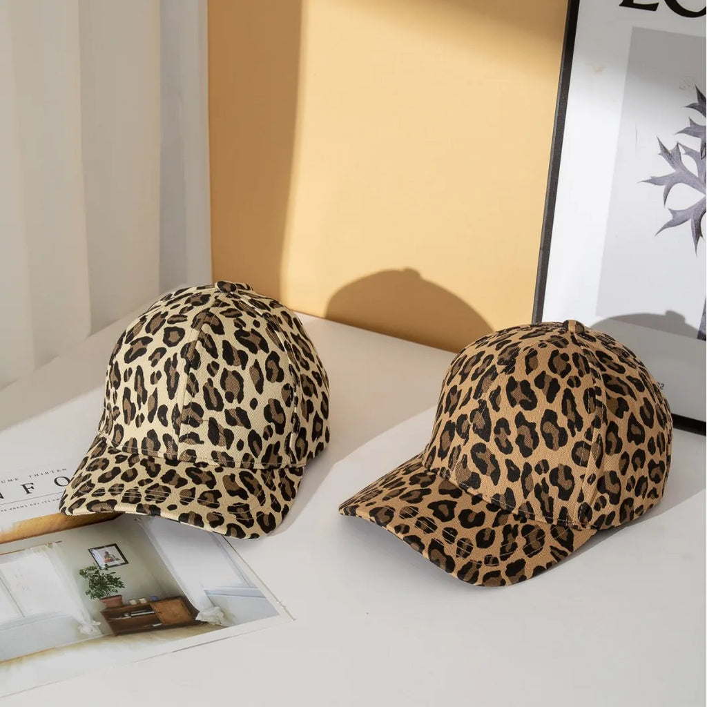 Leopard Print Peaked Cap Korean Retro Y2K Leopard Print Baseball Cap for Women, Breathable, Face Slimming, Ins Style Peaked Cap